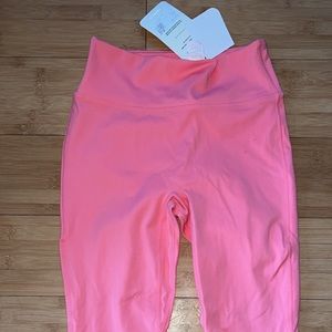 Fabletics Anywhere High-Waisted Capri